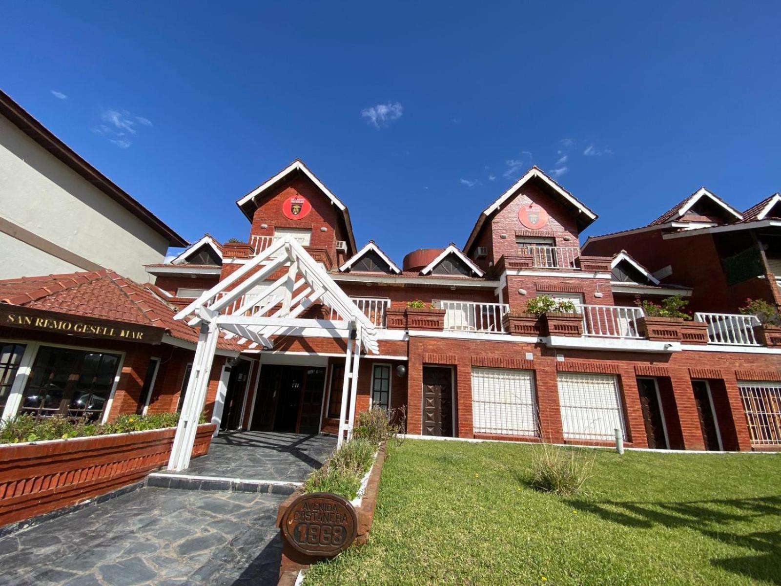 San Remo Gesell Mar Apart Вила Гесел Екстериор снимка